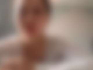 JolieLimoges's Live Sex Cam Show