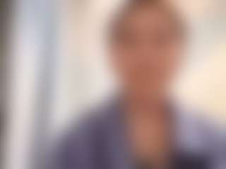 Live cam show with JolieLimoges - Teen (18+) on Latina Girls