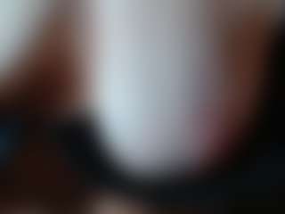 Live cam show with KathleenEdwards - Moaning on Dolls Live