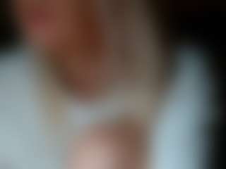 Live cam show with KathleenEdwards - Moaning on CamwithHer