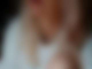 KathleenEdwards's Live Sex Cam Show