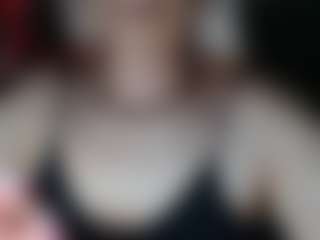 Live cam show with KathleenEdwards - Moaning on liverealitysex.com