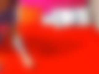 Live cam show with Lavenda01 - Bedroom MILF on livesuperchat.net