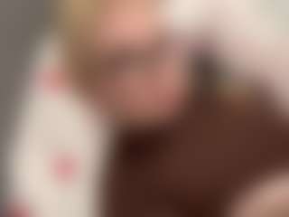 LorenzaBann's Live Sex Cam Show