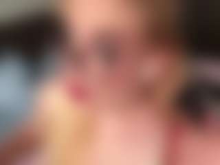 LorenzaBann's Live Sex Cam Show