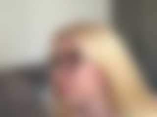 Live cam show with LorenzaBann - Normal on Camiplay Live