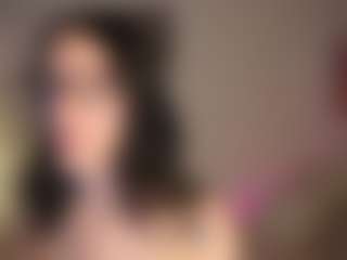 Live cam show with MiaPaloma18 - Thick on Camsoda