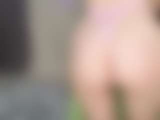 Live cam show with Elis - White Big Ass on SpunkLive | united states