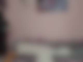 Live cam show with Luna - Lesbian on Gym Cam Girls