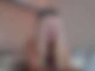 Live cam show with Luna - Public on xxxlivecams.org
