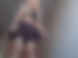 Luna's Live Sex Cam Show