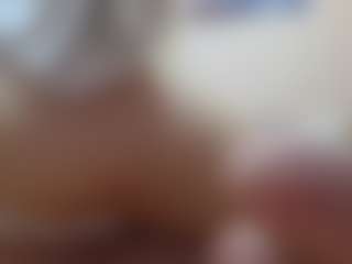 Live cam show with Luna - Blonde Hair Petite on xplaylive.com