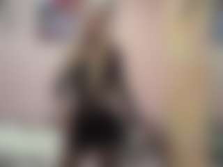 Luna's Live Sex Cam Show