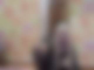 Live cam show with Luna - Yoga Young Adult on Instabang