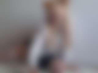 Luna's Live Sex Cam Show
