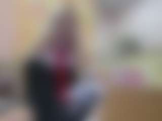 Live cam show with Luna - Dirty Talk on instabang