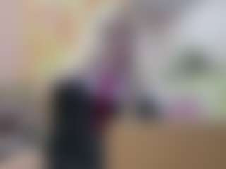 Live cam show with Luna - Blonde Hair Lovense on milfzrlive.com