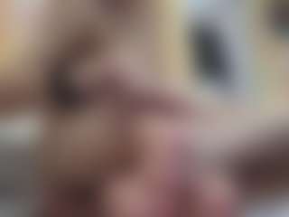 Luna's Live Sex Cam Show