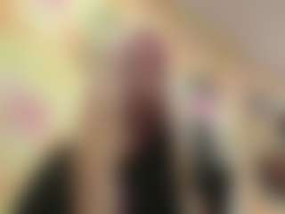 Live cam show with Luna - Blonde Hair Small Tits on Camsoda