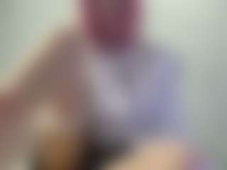 Live cam show with Luna - Role Play on CamClone
