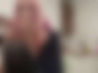 Luna's Live Sex Cam Show