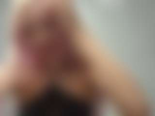 Luna's Live Sex Cam Show