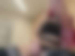 Live cam show with Luna - Blonde Hair on alttransgirls