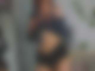 Nelly-Maay's Live Sex Cam Show