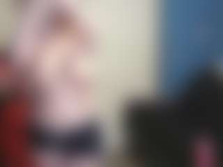 Live cam show with ScarSlutWitch - Joi on sexylive.show