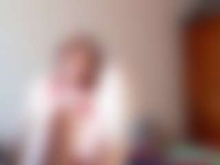 TanekaMuratore's Live Sex Cam Show