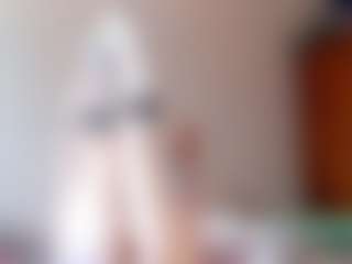 TanekaMuratore's Live Sex Cam Show