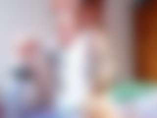 Live cam show with TanekaMuratore - Fingering Young Adult on Camming Site
