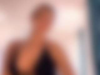 Live cam show with YolondaCapponi - New MILF on AdultVida.com