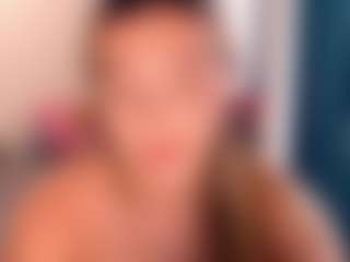 YolondaCapponi's Live Sex Cam Show