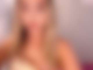 YolondaCapponi's Live Sex Cam Show