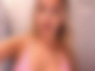 YolondaCapponi's Live Sex Cam Show