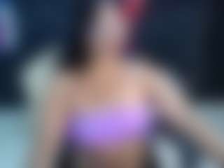 AlanaRoseeX's Live Sex Cam Show