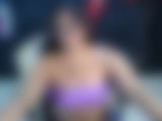 AlanaRoseeX's Live Sex Cam Show