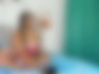 Live cam show with AlanaRoseeX - Ebony on Camsoda | colombia