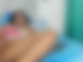 Live cam show with AlanaRoseeX - Granny Latina on MyBangCams | colombia