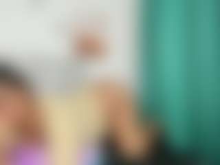 Live cam show with AlanaRoseeX - Spy Granny on Sweet Sext