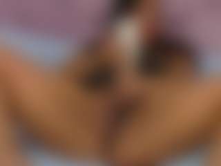 AlanaRoseeX's Live Sex Cam Show