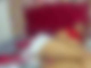 Show de cam en vivo con AlanaRoseeX - Granny Latina en Camsoda | colombia
