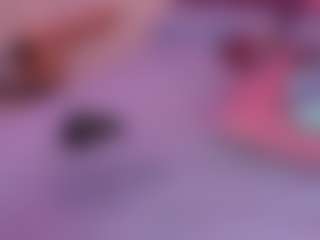 Live cam show with AlanaRoseeX - College MILF on sexylive.show
