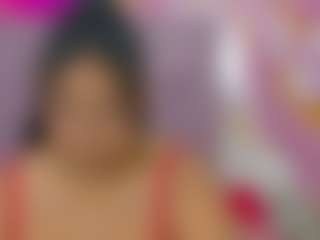 Live cam show with AlanaRoseeX - Granny Big Ass on Big Tits