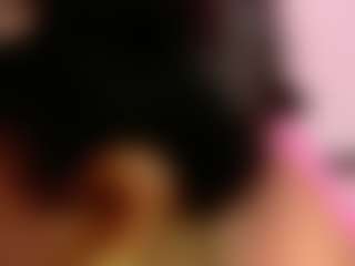 Live cam show with AlanaRoseeX - Black MILF on Camsoda | colombia