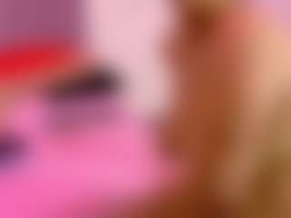 Live cam show with AlanaRoseeX - Granny Squirt on Camsoda