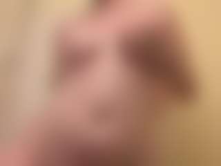 aliceglazZZ's Live Sex Cam Show