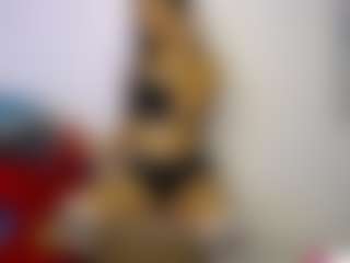 Live cam show with arabella691 - Athletic Public on Streamer API