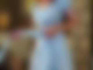 Live cam show with BrianneHazarika - Bikini on SmokeAndPoke